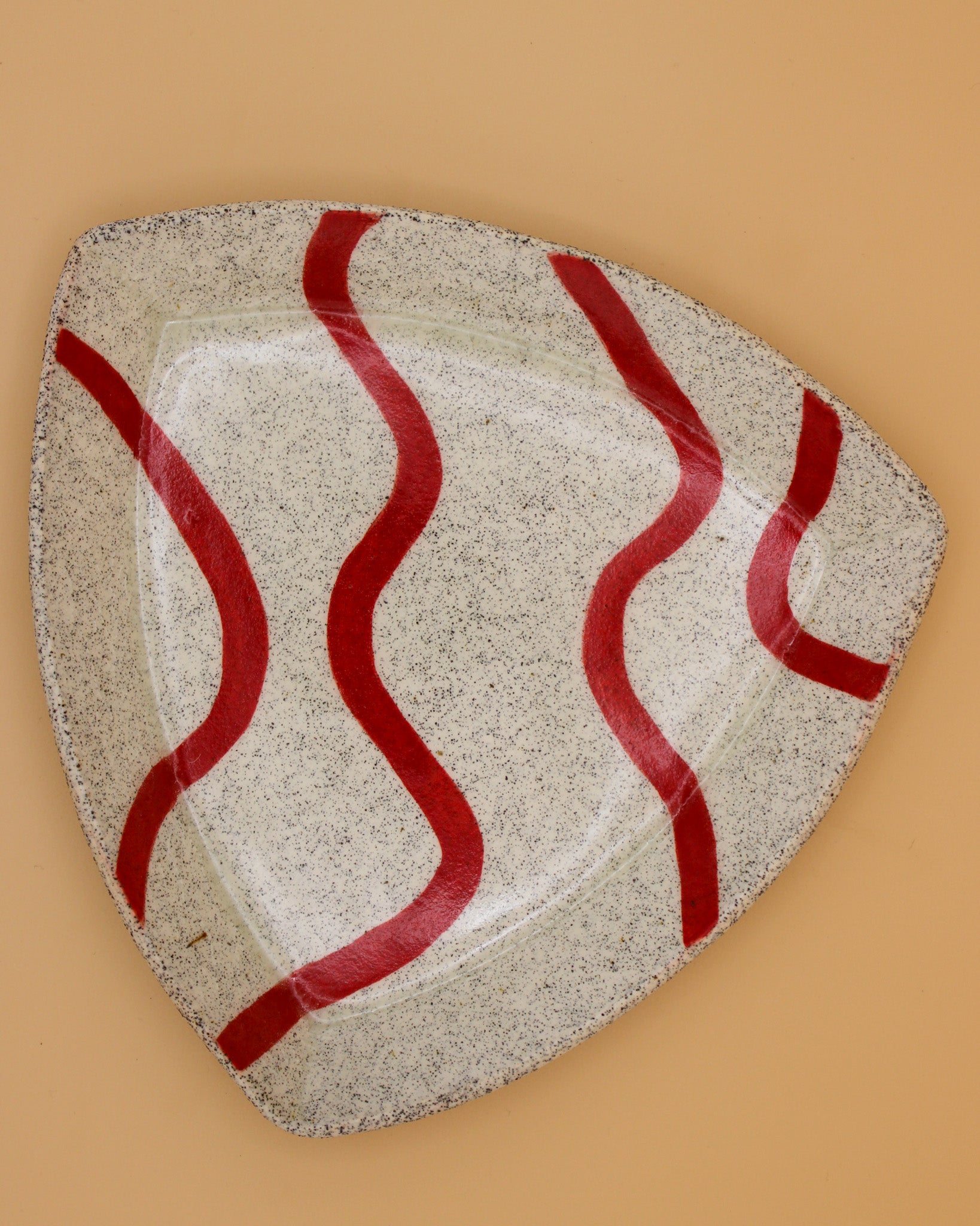 Red Squiggle Salt and Pepper Shield Tray