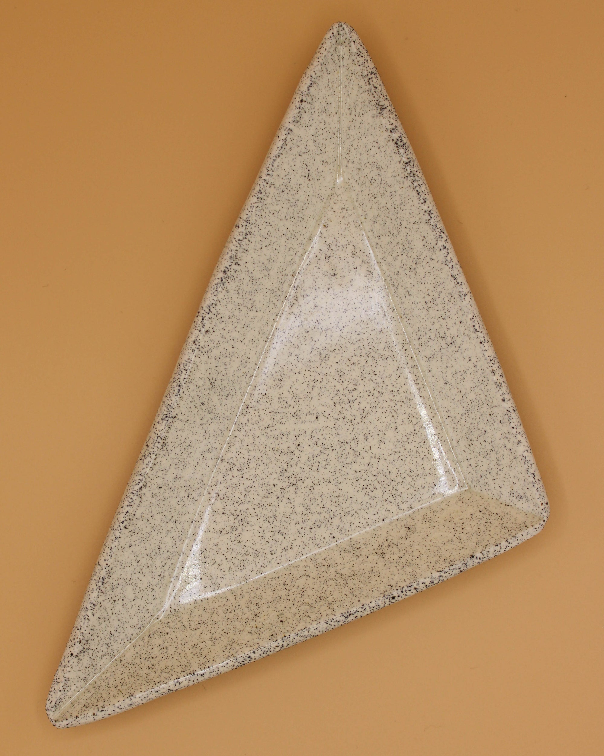Salt and Pepper Triangle Tray